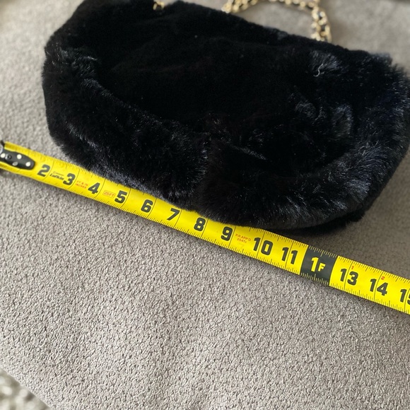 Purse - Picture 5 of 9